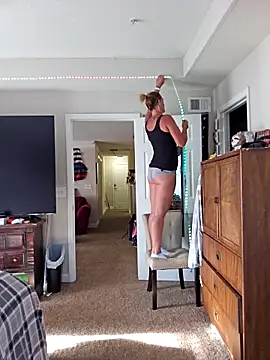 Dixiefaye Pika online show from 04-14-26, 10:27