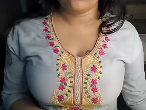 Trezza online show from 10-17-25, 08:22