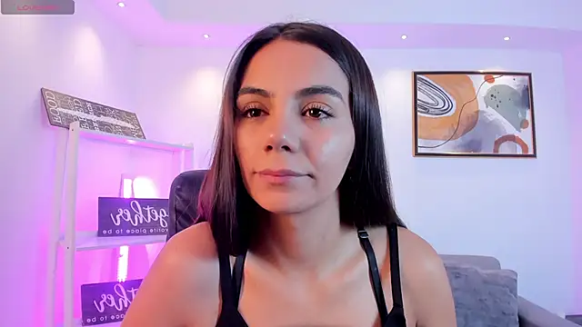 martina mancini online show from 05-15-26, 02:24