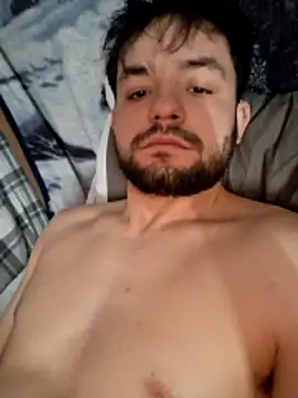 Snapshot of Mitchums chatting on 01-13-26, 02:55 Mitchums online show from 01-13-26, 02:55