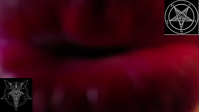 Snapshot of Domina_Lilith chatting on 07-26-26, 04:20 Domina Lilith online show from 07-26-26, 04:20