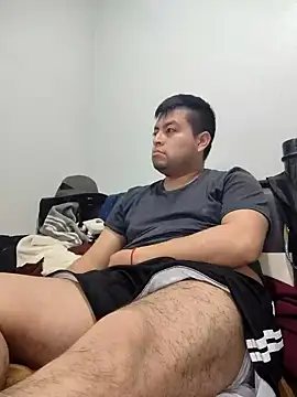 Snapshot of Potro23hotzen chatting on 12-20-24, 07:50 Potro23hotzen online show from 12-20-24, 07:50