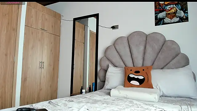 manucute 23  online show from 03-05-26, 03:41