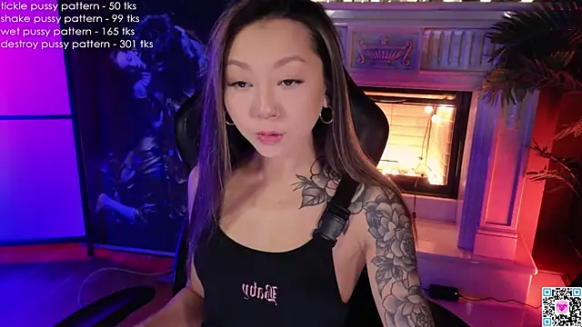 Snapshot of im_casey chatting on 01-19-25, 05:37 im casey online show from 01-19-25, 05:37