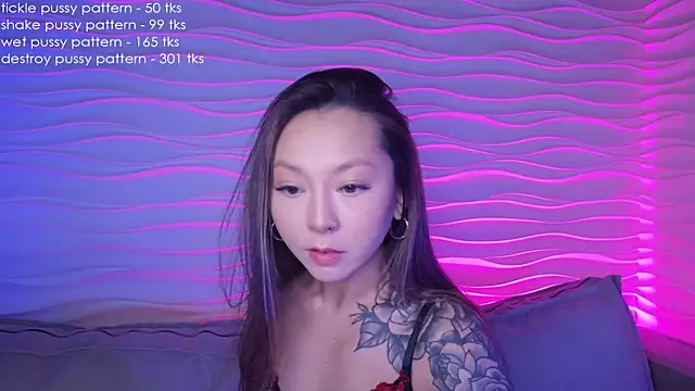 Snapshot of im_casey chatting on 02-28-25, 06:10 im casey online show from 02-28-25, 06:10