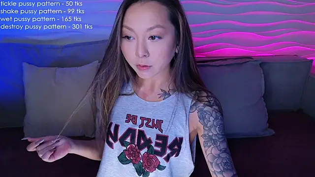 Snapshot of im_casey chatting on 03-16-25, 05:47 im casey online show from 03-16-25, 05:47