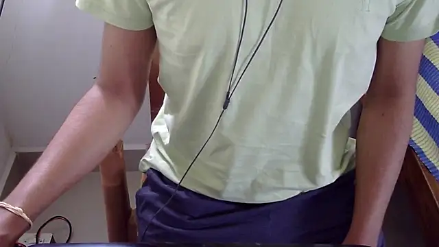 The SHY uncut online show from 09-21-25, 06:37