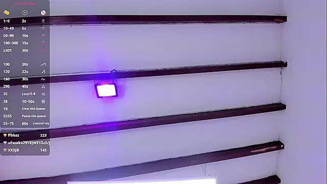 Oriana Guzman online show from 01-02-25, 06:12