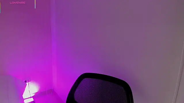 Oriana Guzman online show from 02-05-26, 11:31