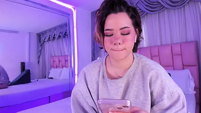 albaismynameX online show from 01-17-25, 12:10