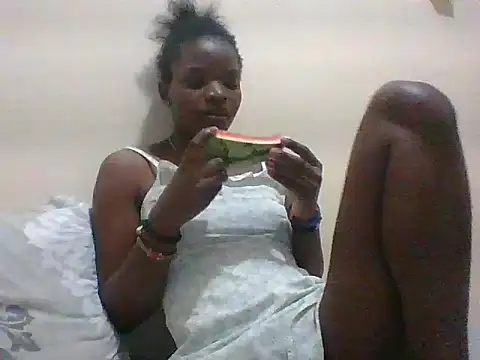 hotgal1112 online show from 09-17-25, 07:48