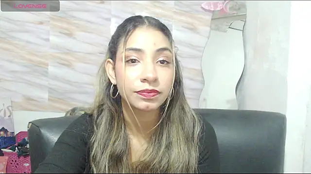 mariana 190 online show from 12-24-24, 01:49