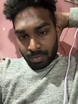 Snapshot of Handsomehunk_4U chatting on 01-28-25, 01:05 Handsomehunk 4U online show from 01-28-25, 01:05