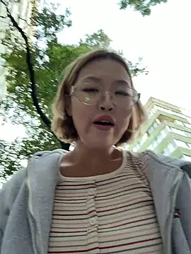 Aiko Yumi online show from 07-17-26, 06:46