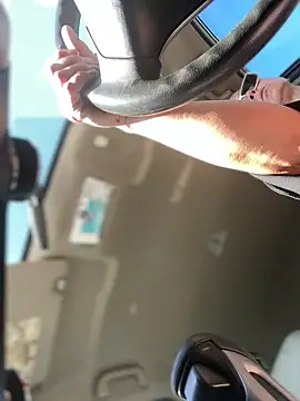 Snapshot of SexyB214 chatting on 02-25-25, 09:13 SexyB214 online show from 02-25-25, 09:13