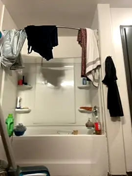 Snapshot of SexyB214 chatting on 09-18-25, 08:11 SexyB214 online show from 09-18-25, 08:11