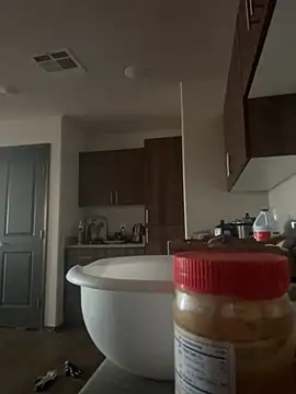 Snapshot of SexyB214 chatting on 10-31-25, 07:26 SexyB214 online show from 10-31-25, 07:26