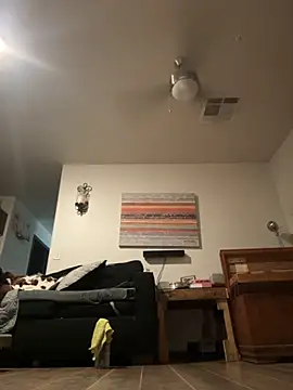 Snapshot of SexyB214 chatting on 11-10-25, 09:19 SexyB214 online show from 11-10-25, 09:19