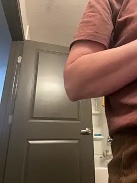 Snapshot of SexyB214 chatting on 11-16-25, 05:18 SexyB214 online show from 11-16-25, 05:18