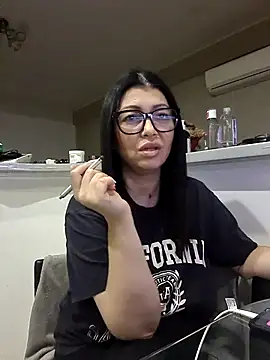 Milf Abigail online show from 10-13-25, 10:54