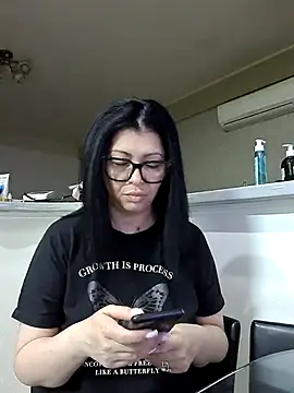 Milf Abigail online show from 03-11-26, 02:39