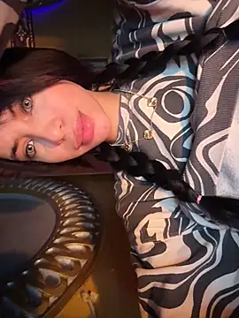 ORLA86 online show from 12-22-25, 02:25