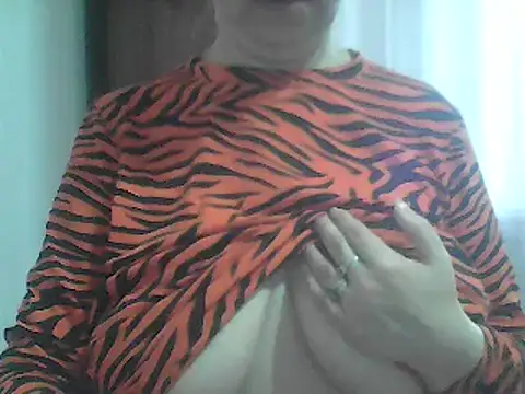 AnaXBerry online show from 02-16-26, 07:04