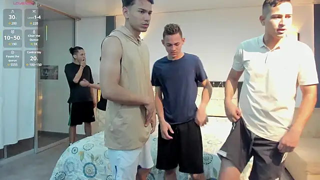 Snapshot of badguyss_bisex chatting on 02-27-25, 11:41 badguyss bisex online show from 02-27-25, 11:41