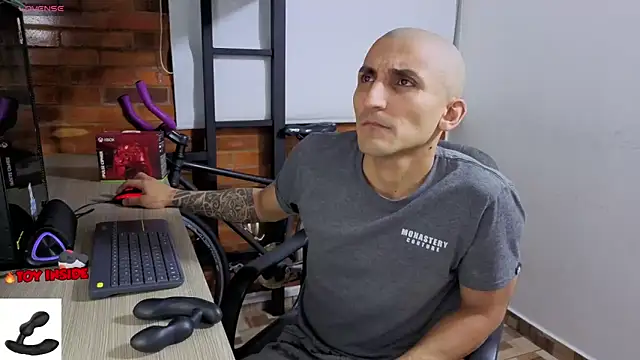 Marck Muscle online show from 04-06-26, 02:20