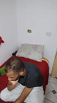 Snapshot of UncutToyBoy23cm chatting on 03-16-25, 07:06 UncutToyBoy23cm online show from 03-16-25, 07:06