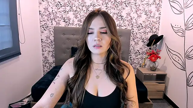 KataHot  online show from 01-13-25, 07:42