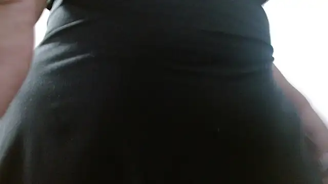 Mia Adell 11 online show from 09-09-25, 02:00