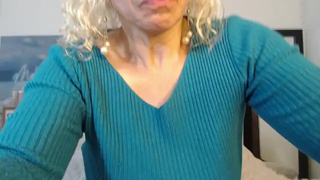 Ingridbergman online show from 01-30-25, 04:45