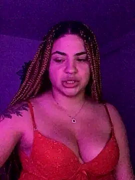 Snapshot of MelSaunders chatting on 12-07-24, 05:48 MelSaunders online show from 12-07-24, 05:48