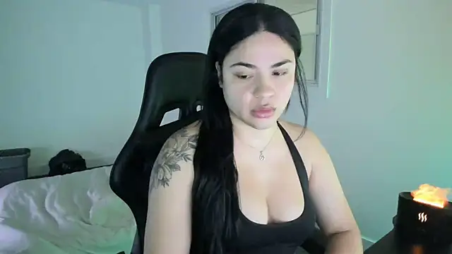 Snapshot of MelSaunders chatting on 02-09-25, 02:38 MelSaunders online show from 02-09-25, 02:38