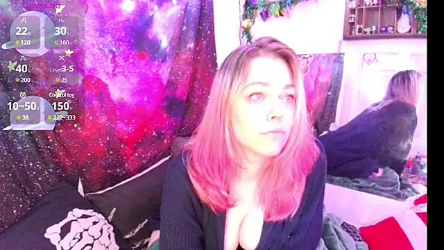 EverlyEster online show from 12-07-24, 08:44