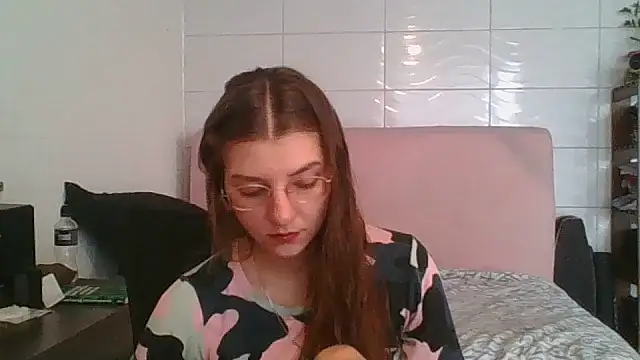 SweetyBabyDemon online show from 10-06-25, 02:14