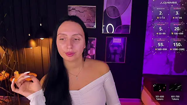 Snapshot of Christy_Calypso chatting on 12-16-24, 10:56 Christy Calypso online show from 12-16-24, 10:56