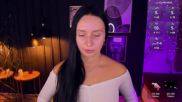 Snapshot of Christy_Calypso chatting on 12-17-24, 02:23 Christy Calypso online show from 12-17-24, 02:23