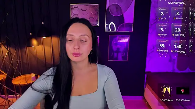 Snapshot of Christy_Calypso chatting on 12-22-24, 07:31 Christy Calypso online show from 12-22-24, 07:31