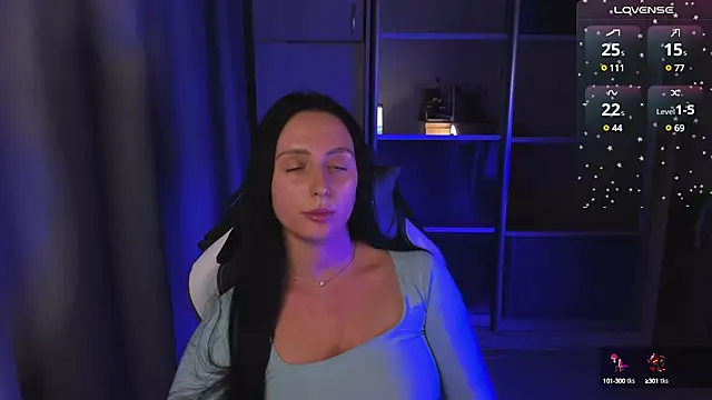 Snapshot of Christy_Calypso chatting on 03-05-25, 08:00 Christy Calypso online show from 03-05-25, 08:00