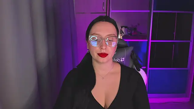 Christy Calypso online show from 04-09-26, 04:01