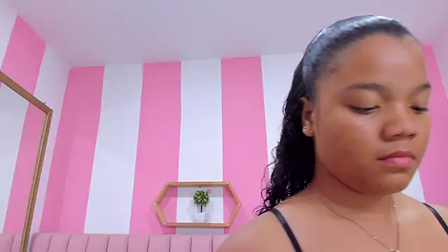 ISABELLA 020 online show from 02-28-25, 12:20