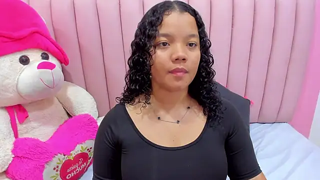 ISABELLA 020 online show from 09-20-25, 03:02