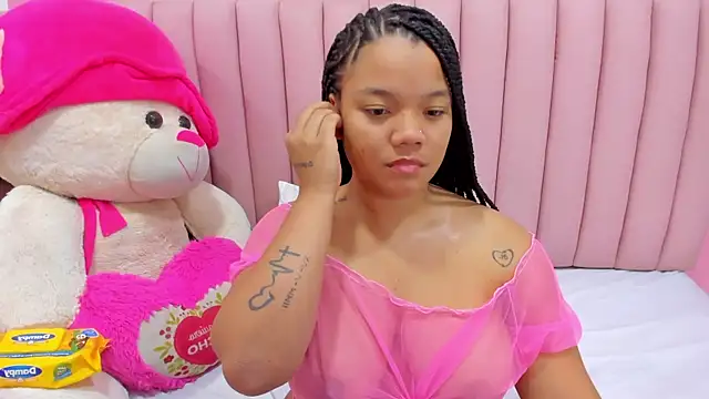 ISABELLA 020 online show from 10-09-25, 12:25