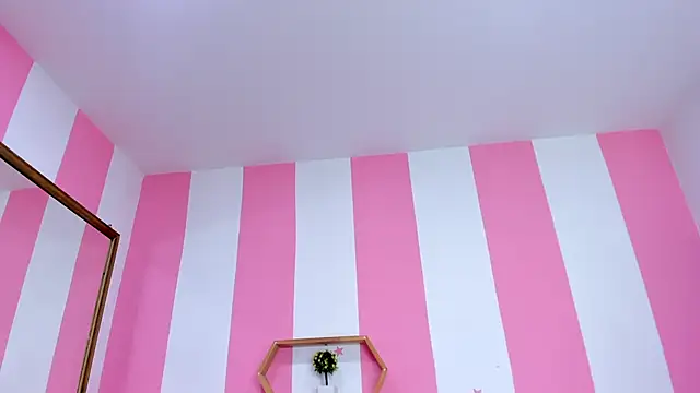 ISABELLA 020 online show from 02-13-26, 12:34