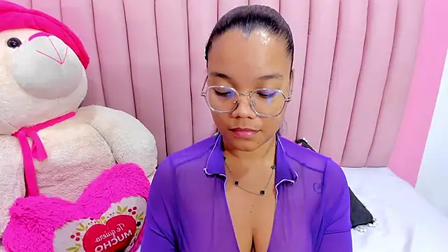 ISABELLA 020 online show from 03-20-26, 07:30