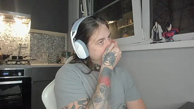  torfin  online show from 03-18-25, 11:09