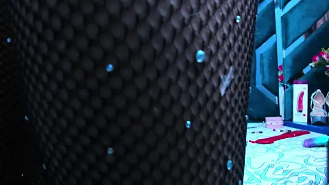 Snapshot of calipso_swet chatting on 12-18-24, 03:58 calipso swet online show from 12-18-24, 03:58