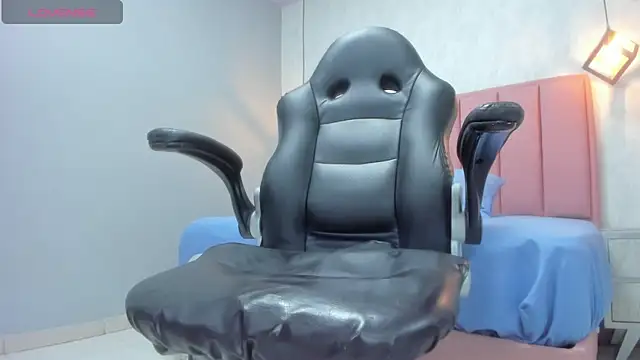 chelsyquinn online show from 01-16-26, 04:16